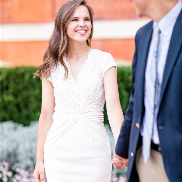 White Adelyn Rae Dress - Picture 3 of 4